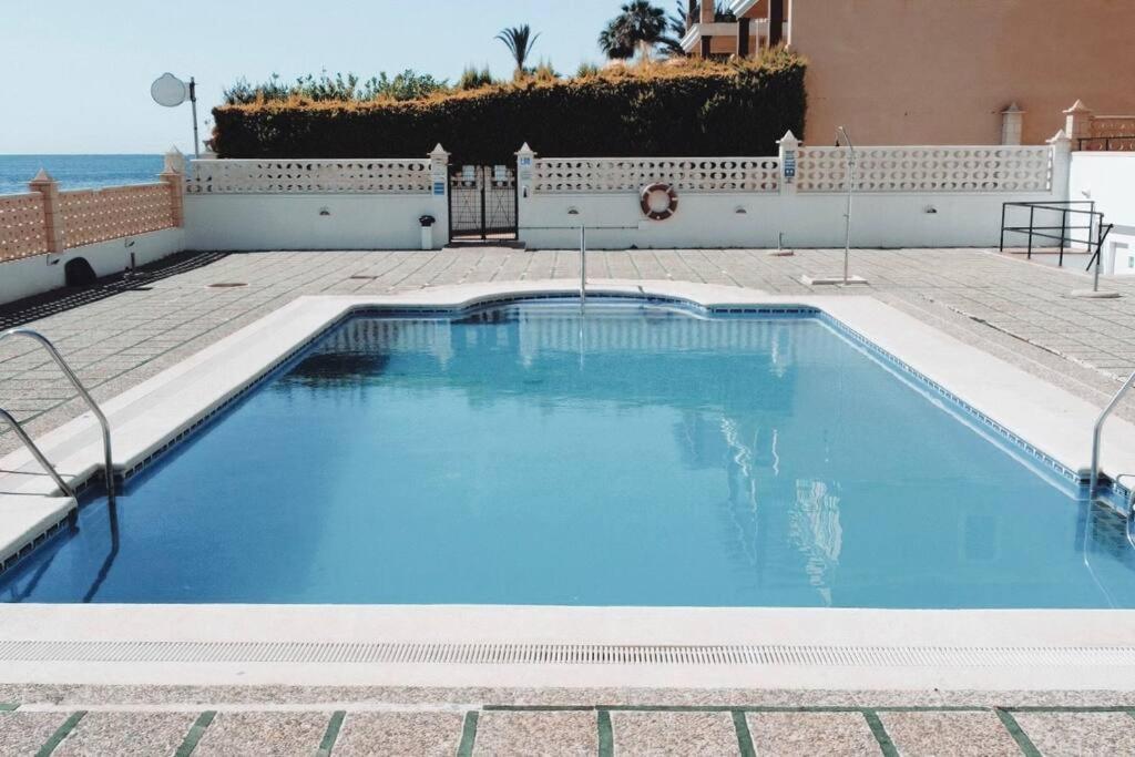 Apartamentos El Calon Playa كهوف المنصورة المظهر الخارجي الصورة