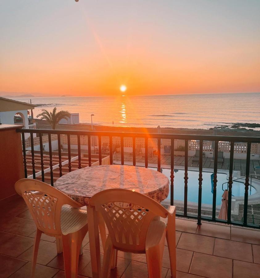Apartamentos El Calon Playa كهوف المنصورة المظهر الخارجي الصورة