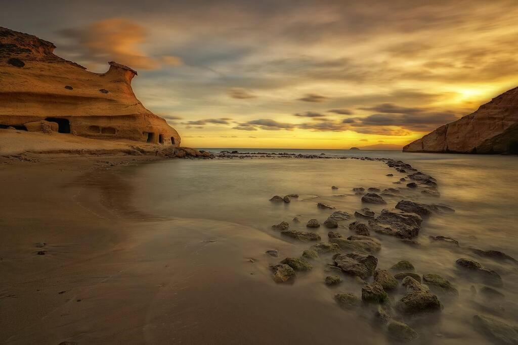 Apartamentos El Calon Playa كهوف المنصورة المظهر الخارجي الصورة
